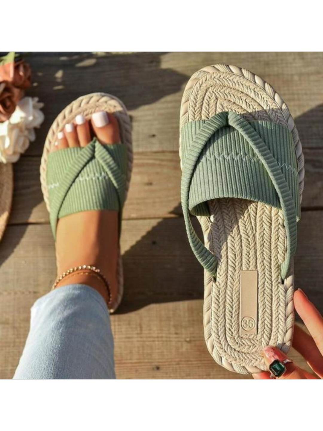 58 % Rabatt! 👡 Modische Zehentrenner | Leicht & flexibel + Gepolsterte Einlegesohle – Must-have für Strandurlaub & Pool 🌊☀️