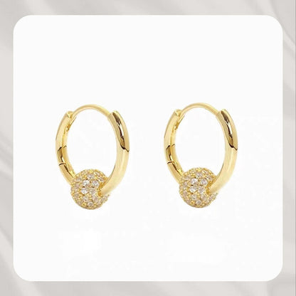 💎 Schmuck-Special: 1+1 gratis! ✨ Goldene Kugelohrringe – Elegant, verspielt & immer passend 👗🎉
