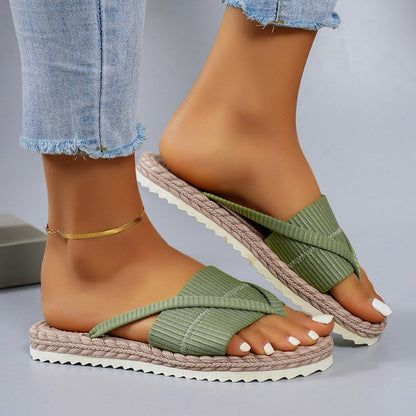 58 % Rabatt! 👡 Modische Zehentrenner | Leicht & flexibel + Gepolsterte Einlegesohle – Must-have für Strandurlaub & Pool 🌊☀️