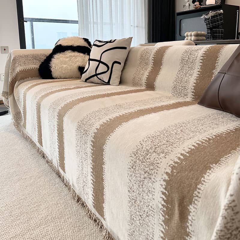 🛋️ Weicher gestreifter Chenille-Sofaüberwurf – Atmungsaktiv & Stilvoll für jede Jahreszeit 🌤️