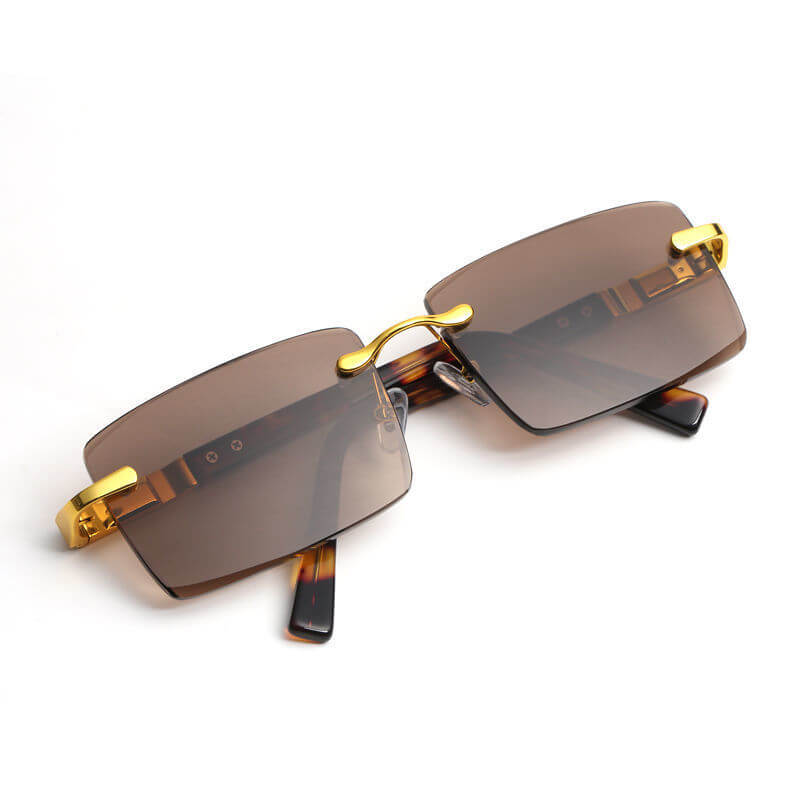 Sonnenbrille mit Gläsern aus Naturkristall