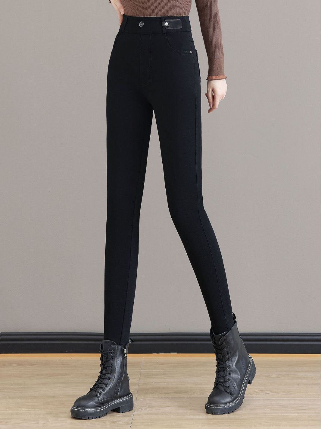 👖 60 % RABATT! ✨ WARME SKINNY-JEANS – Hohe Taille & Stretchmaterial, optimaler Tragekomfort für den Winter, trendiger Stil für den Alltag und Ausgehen ❄️💃