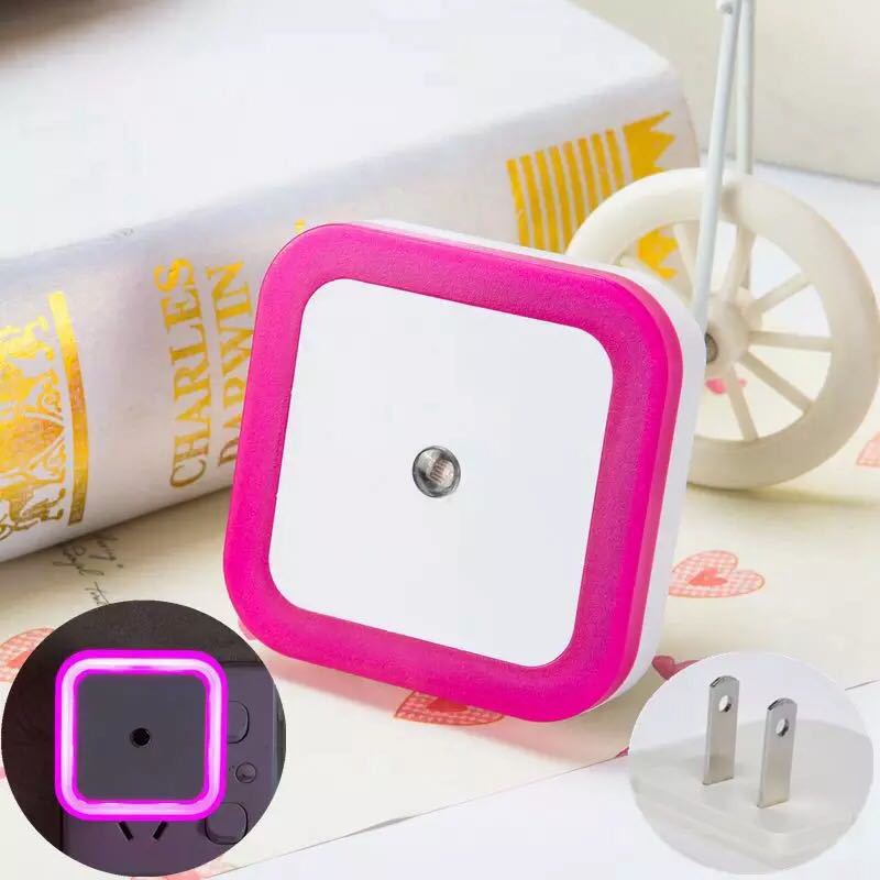 💘 Valentinstagsangebot: 50% Rabatt!✨ LED-Smart-Nachtlicht mit Lichtsensor – Automatisch & energiesparend | Sanftes, augenfreundliches Licht!