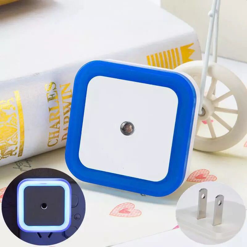 💘 Valentinstagsangebot: 50% Rabatt!✨ LED-Smart-Nachtlicht mit Lichtsensor – Automatisch & energiesparend | Sanftes, augenfreundliches Licht!