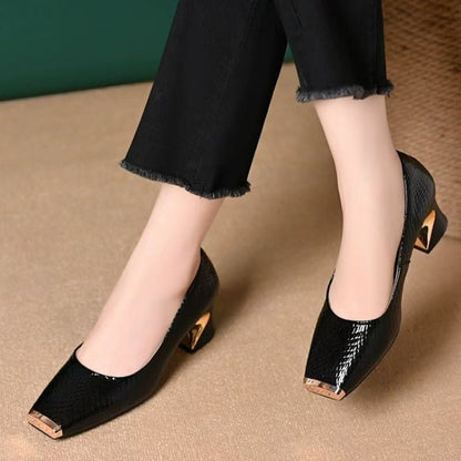 🔥 50% Rabatt auf Bestseller!｜Damen-Schlangenhaut-Blockabsatzschuhe – Drückt nicht, ermüdet nicht – Die erste Wahl für stilvolle Büro-Looks