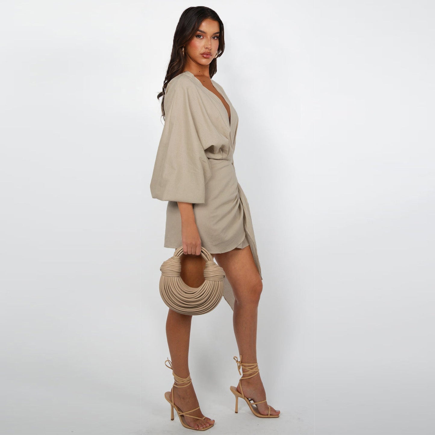 💃 Verkaufsschlager 2026｜V-Neck-Wrap-Kleid – Taillenbetonend & Dekolleté-schmeichelnd｜4 Farben