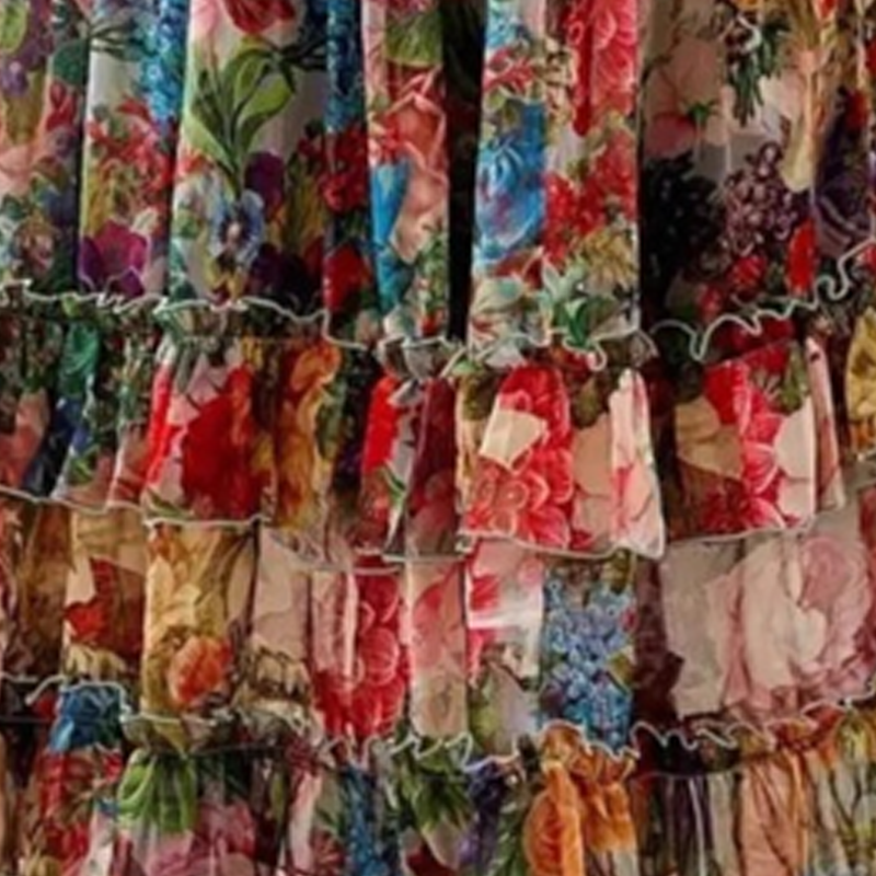 🎨 Hochwertig verarbeitetes Maxikleid mit Blumenprint – V-Ausschnitt, Puffärmel, mehrlagiger Volantrock 🌸✨ | Ideal für den Alltag & romantische Dates 💕