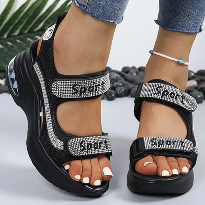 Ausverkaufter Liebling ist zurück! 💎 Strass-Plateau-Sandalen ✨ Luftkissen + Klettverschluss + Strass = Komfort trifft Style 🔥