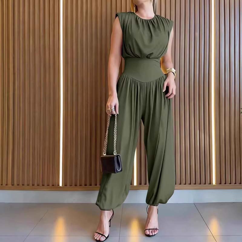 💪🔥 Mühelos powerful | Einteiliger eleganter Jumpsuit – gepolsterte Schultern + hoher Schlitz ✨ | Modern & sophisticated